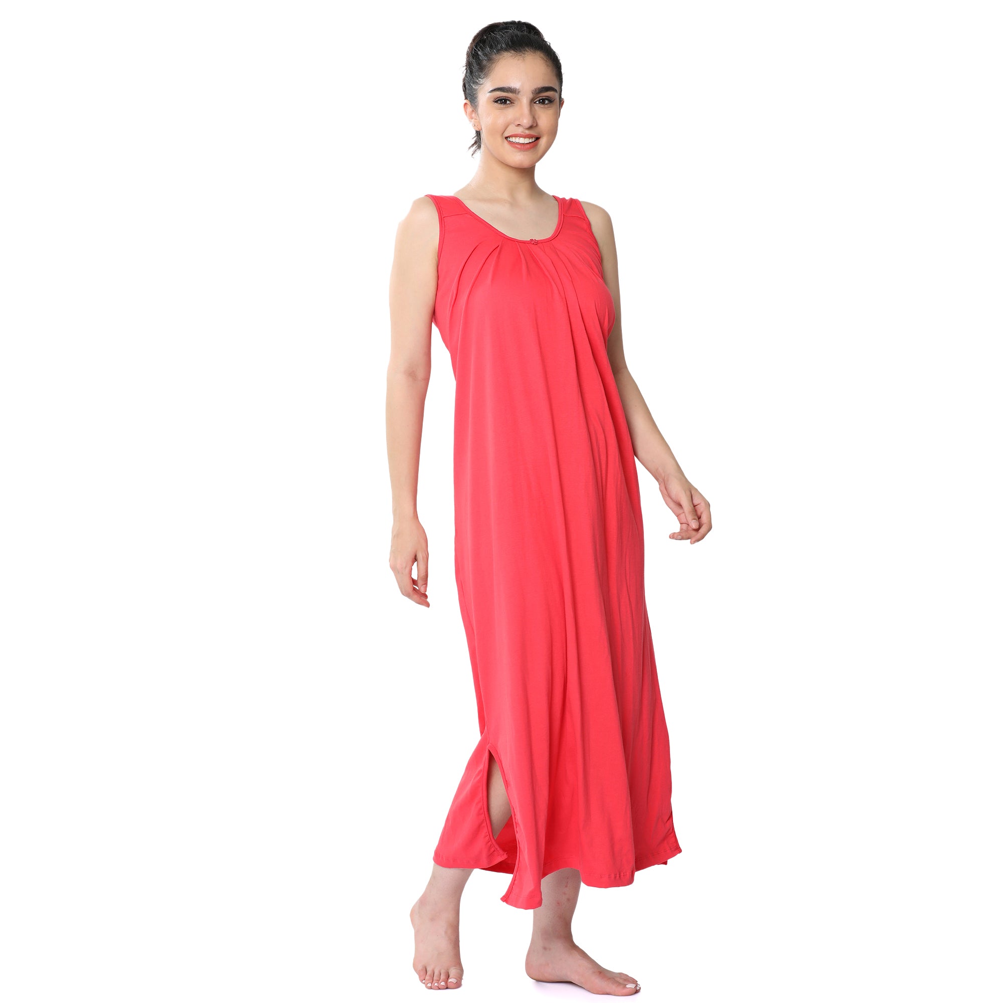 Relaxed Fit Scoop Neck Nighty Slip