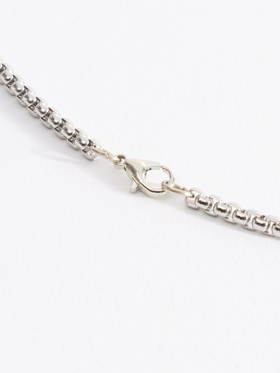 Men Metal chain with Fish pendant and lobster clasp closure