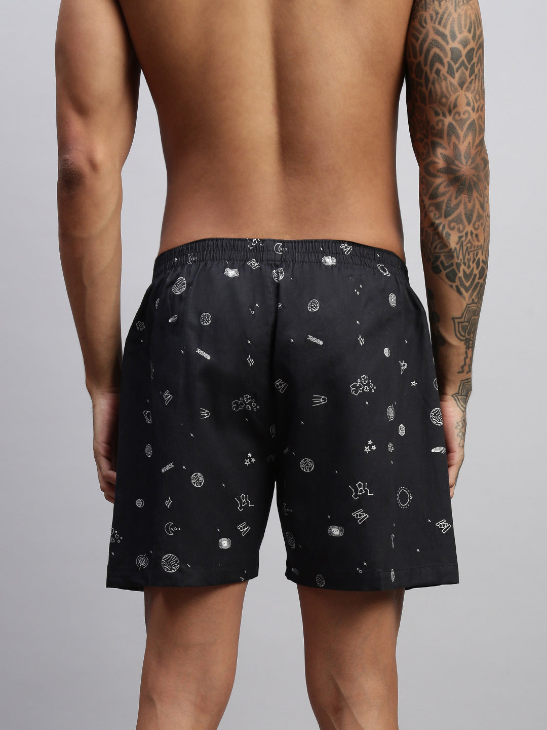 Men Pack of 2 Printed Cotton Boxer Shorts