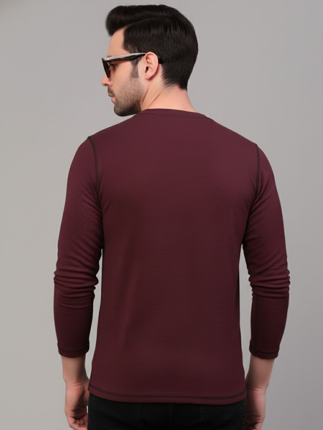 Men Wine Round Neck Polyester T-Shirt