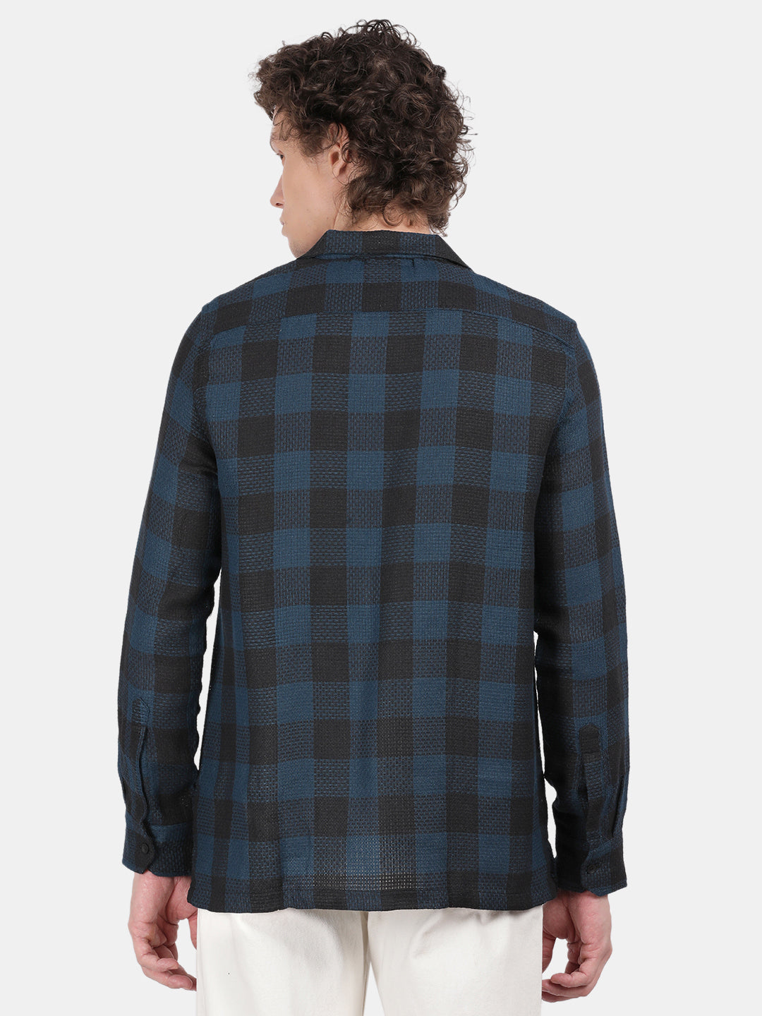 Men Green Slim Fit Lapel Collar Full Sleeve Casual Shirt