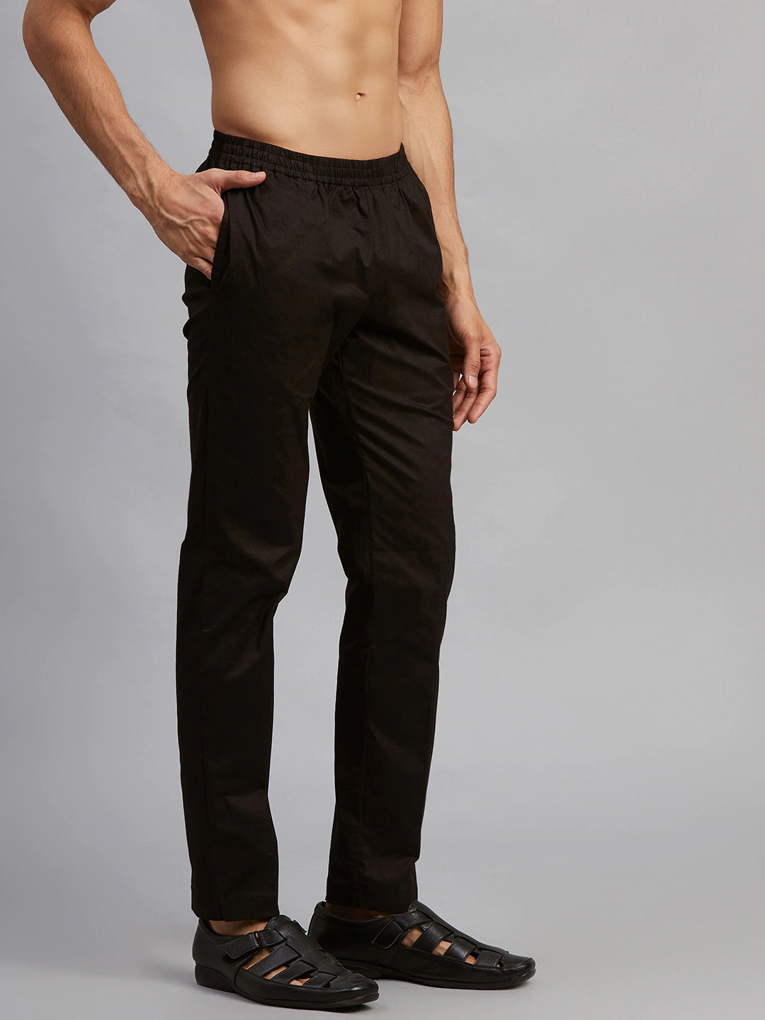 Men Black Solid Pyjamas