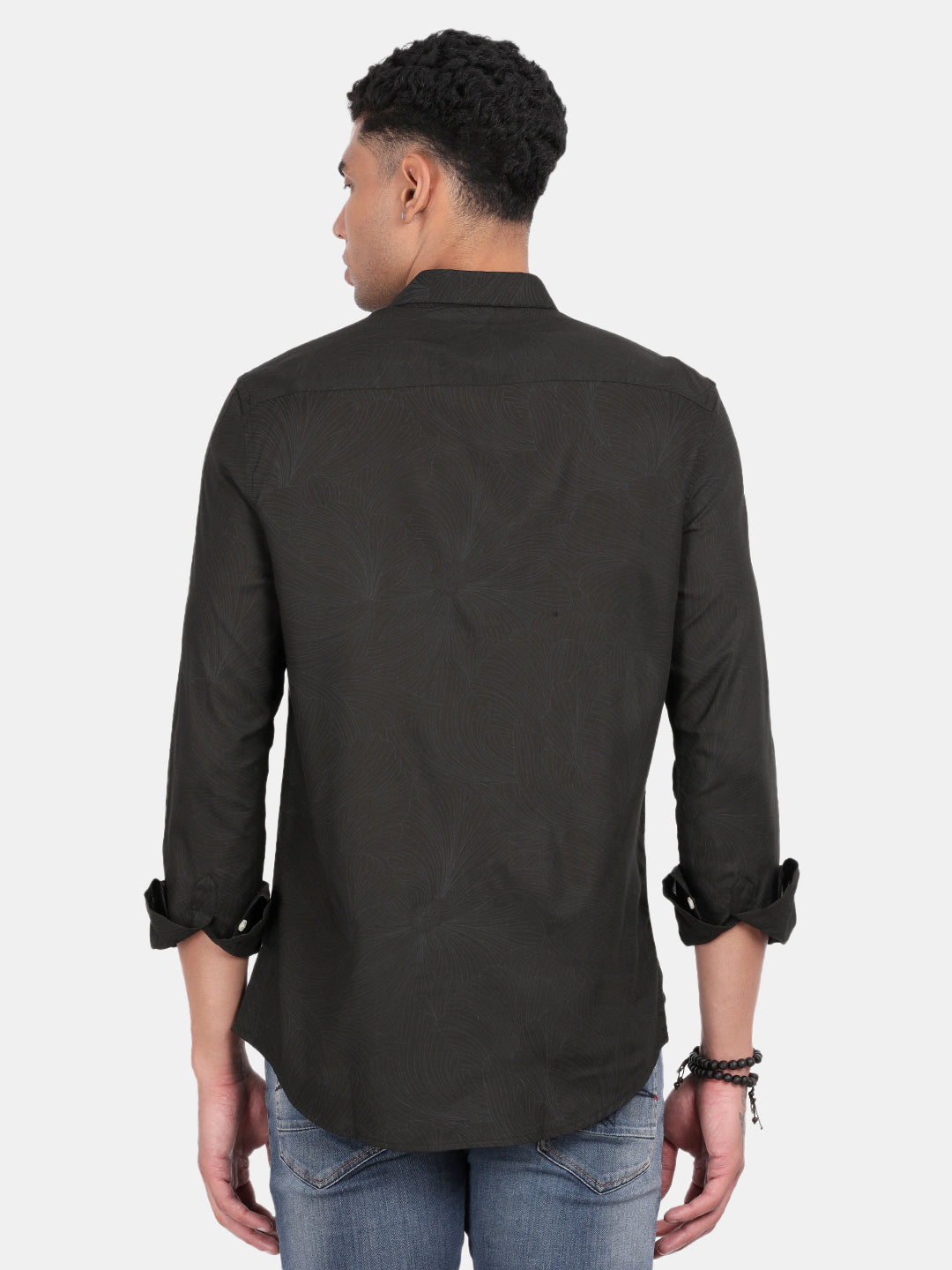 Men Black Slim Fit Spread Collar Full Sleeve Casual Shirt