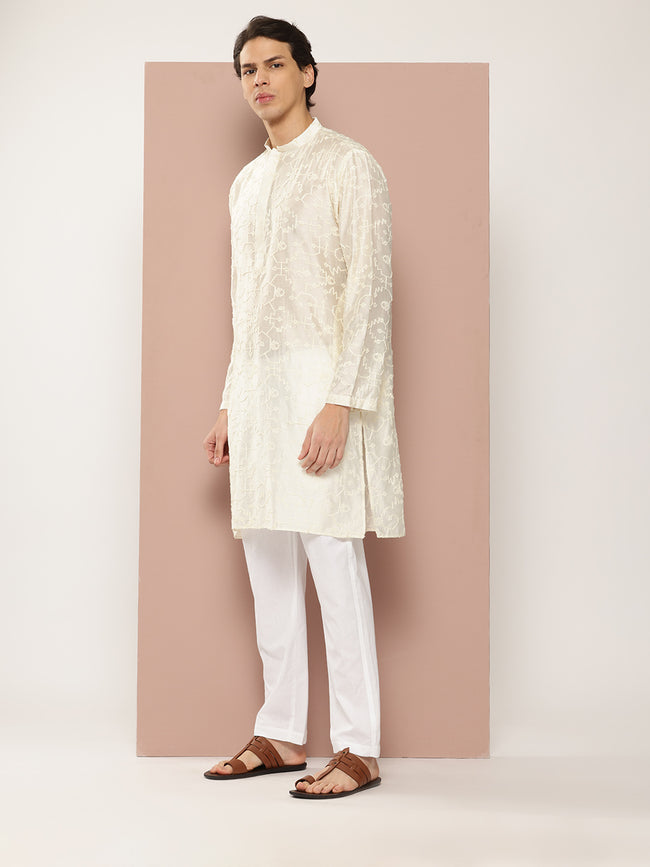 Men Off White Embroidered Chanderi Silk Kurta