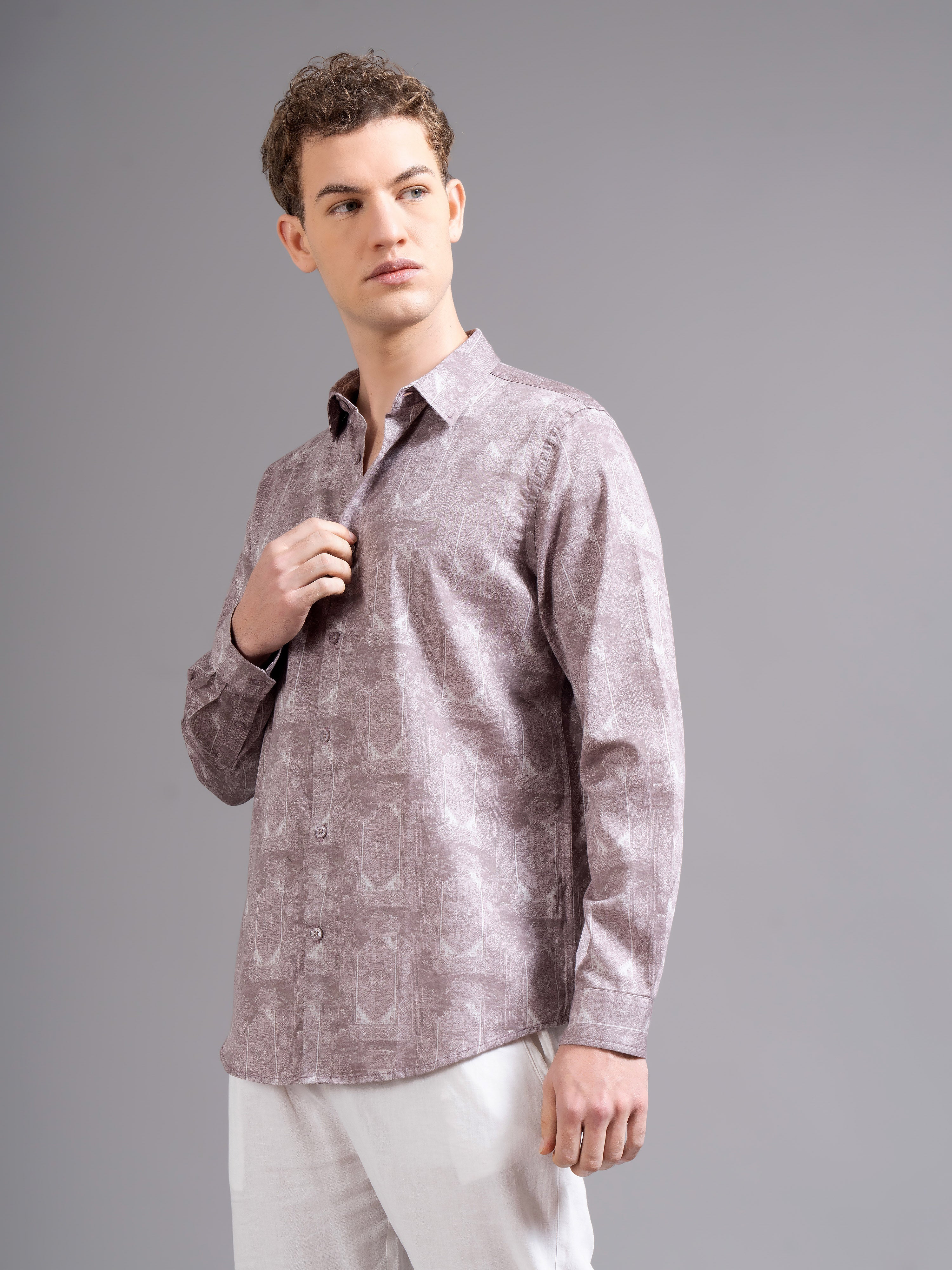 Men Mauve Geometric Print Shirt