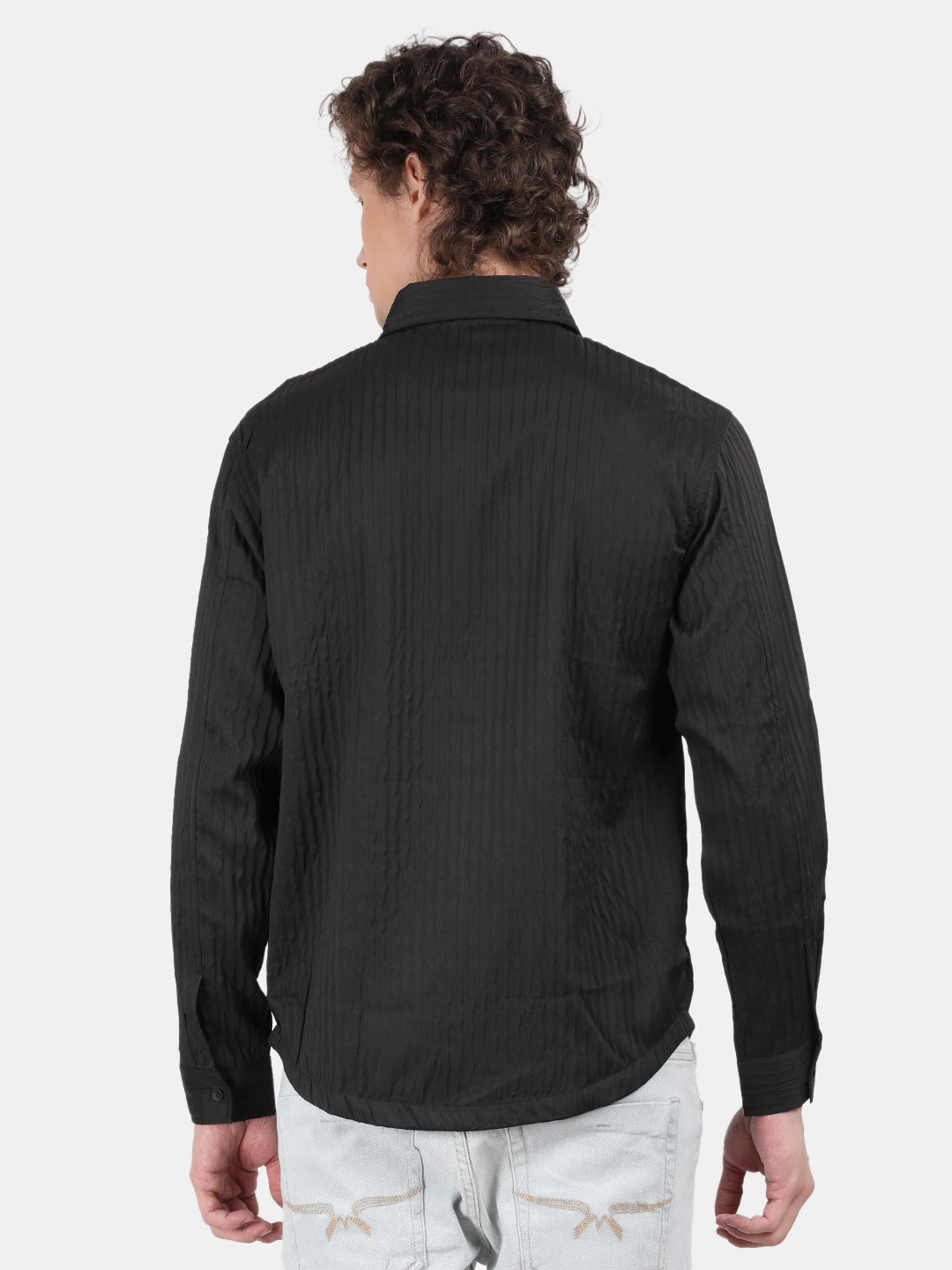 Men Black Slim Fit Spread Collar Full Sleeve Casual Shirt