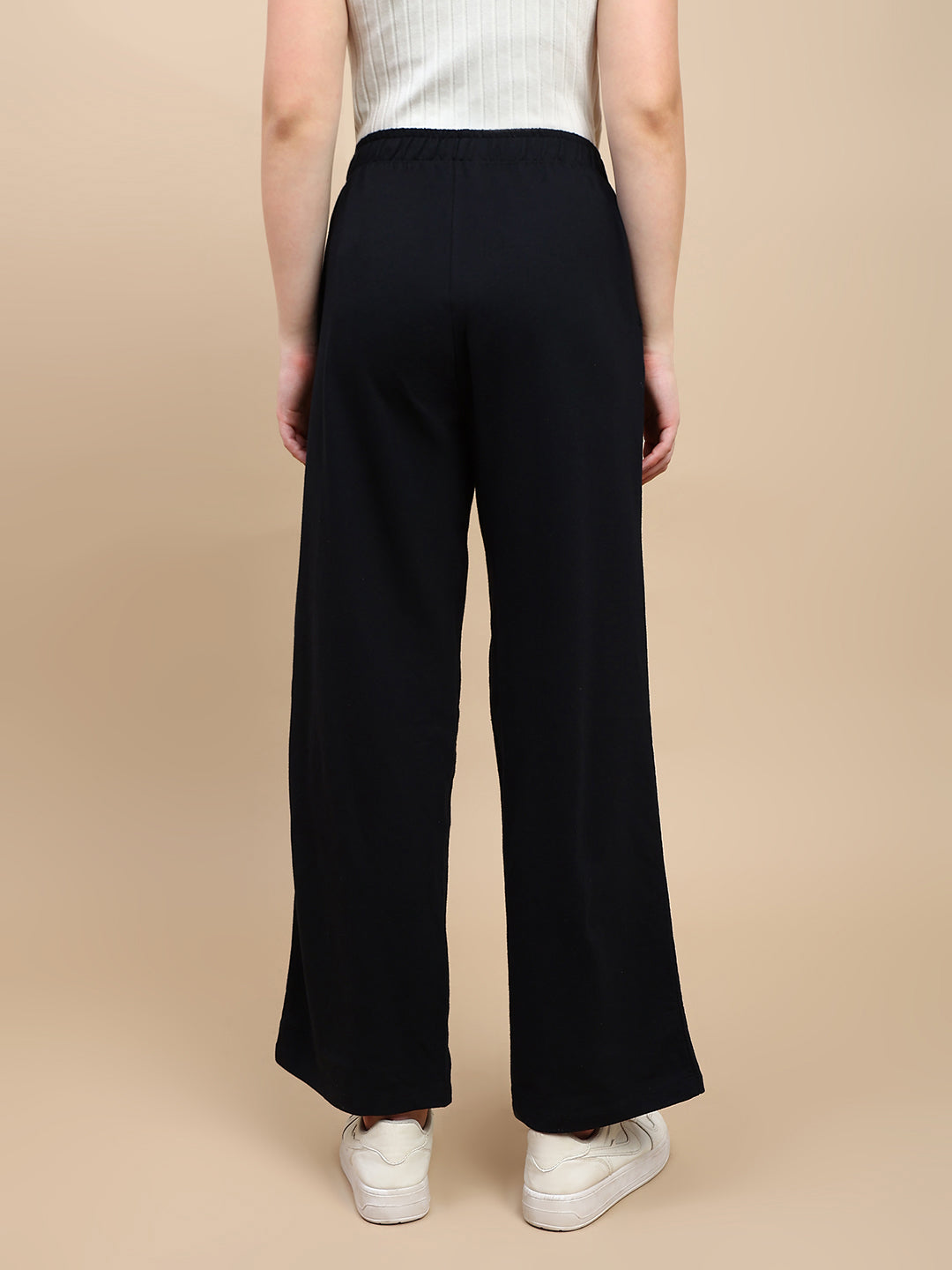 Women Black Pleated Flare Straight Pant