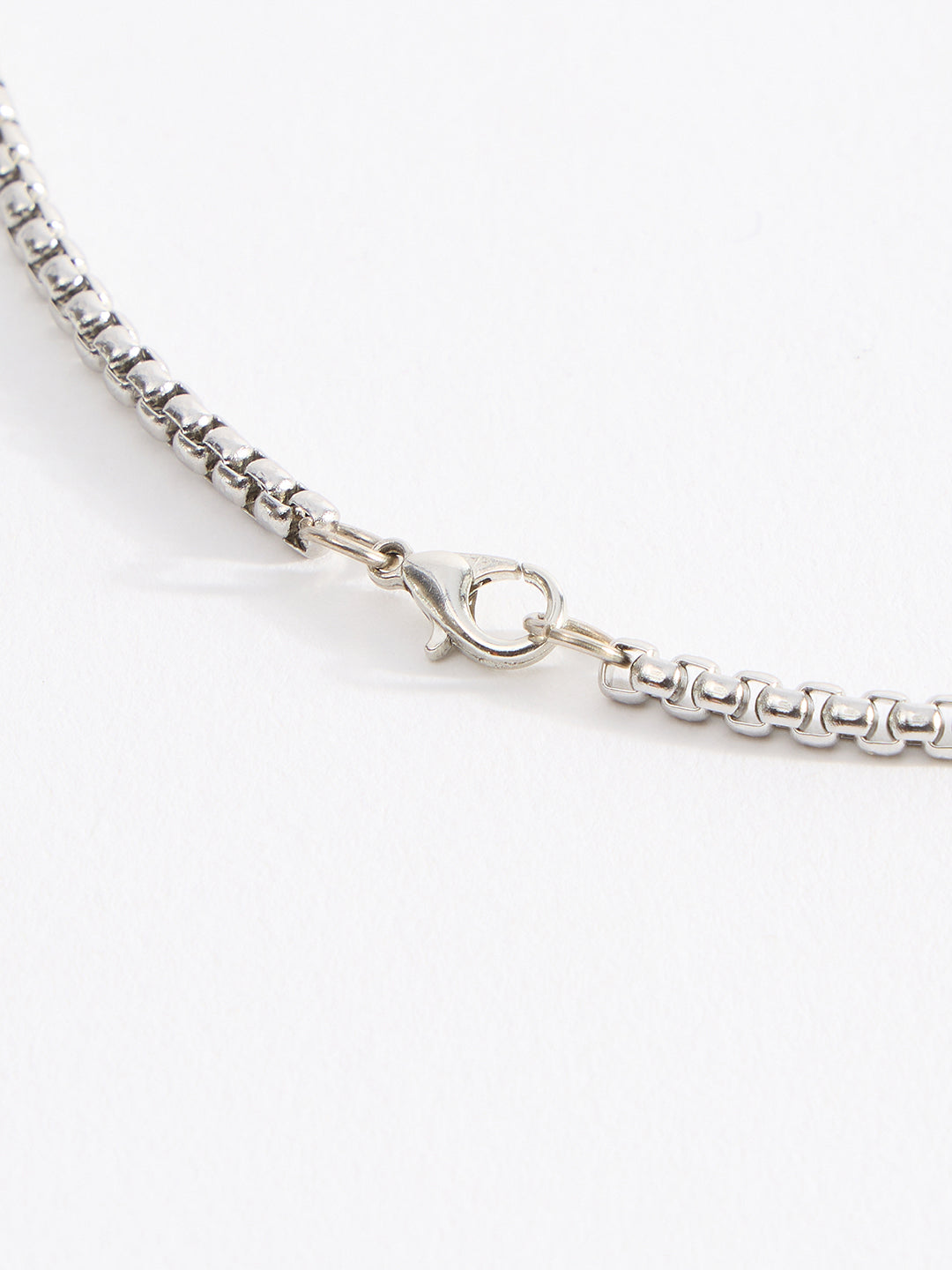 Men Edgy Razor Blade Pendant Chain With Lobster Closure
