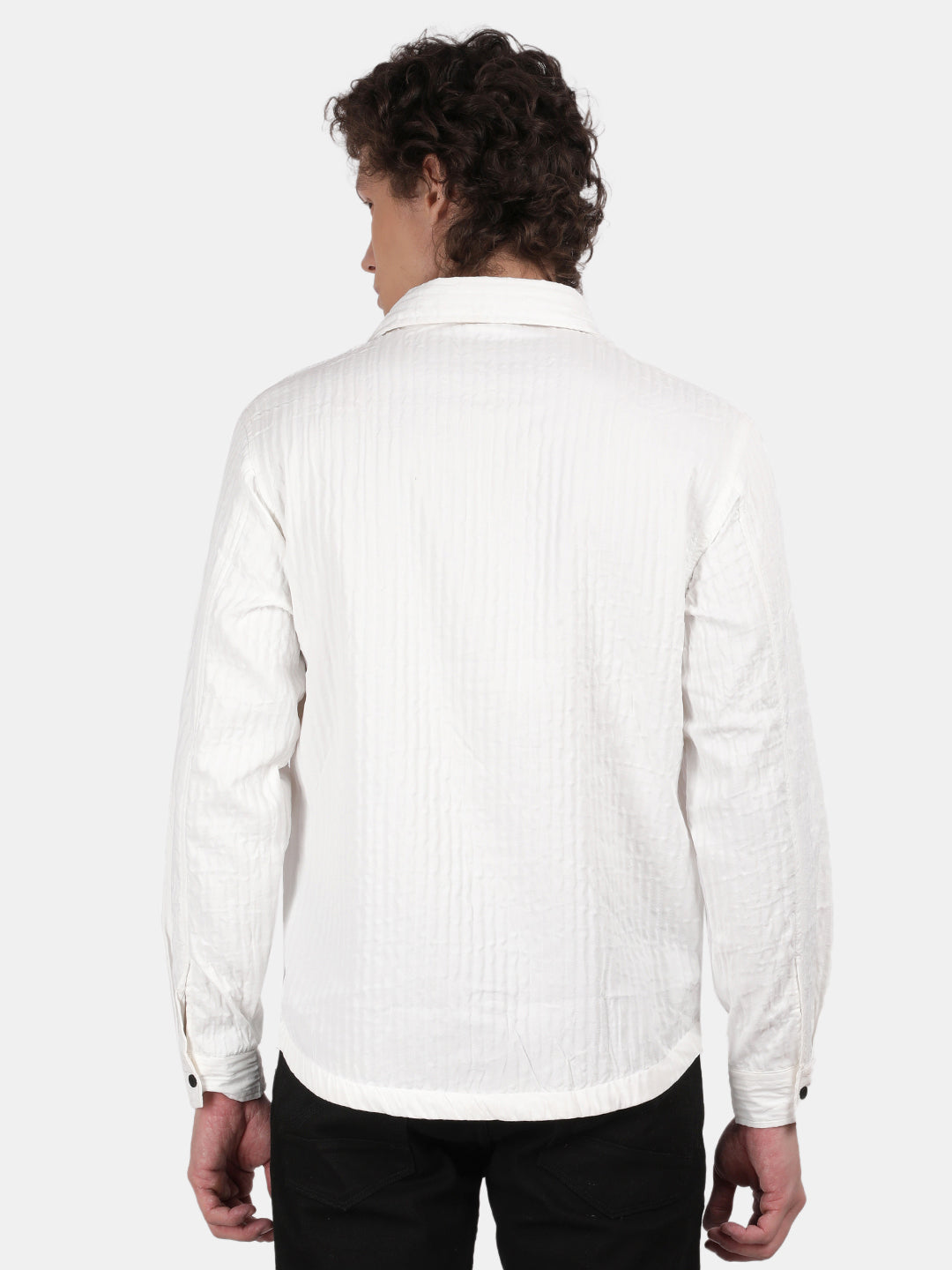 Men White Slim Fit Spread Collar Full Sleeve Casual Shirt