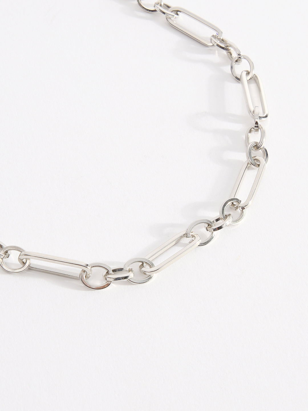 Men Rectangular Link Chain With Toggle Clasp Closure