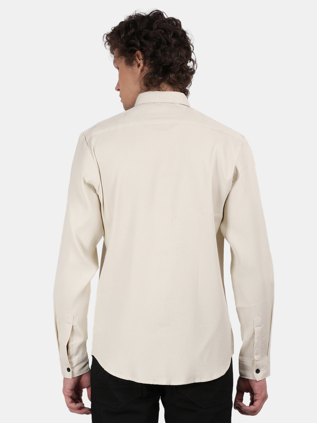 Men Cream Slim Fit Spread Collar Full Sleeve Casual Shirt