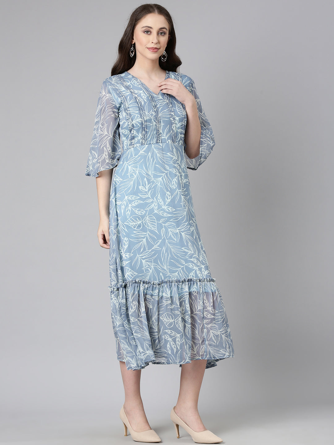 Women Grey Floral Chiffon Dress