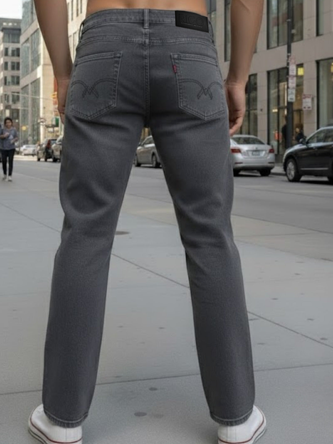 Men Grey Straight Fit Jeans
