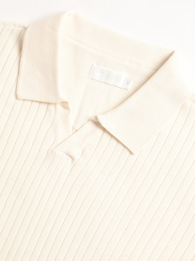 Men Cream Knitted Regular Fit Polo Collar T-shirt