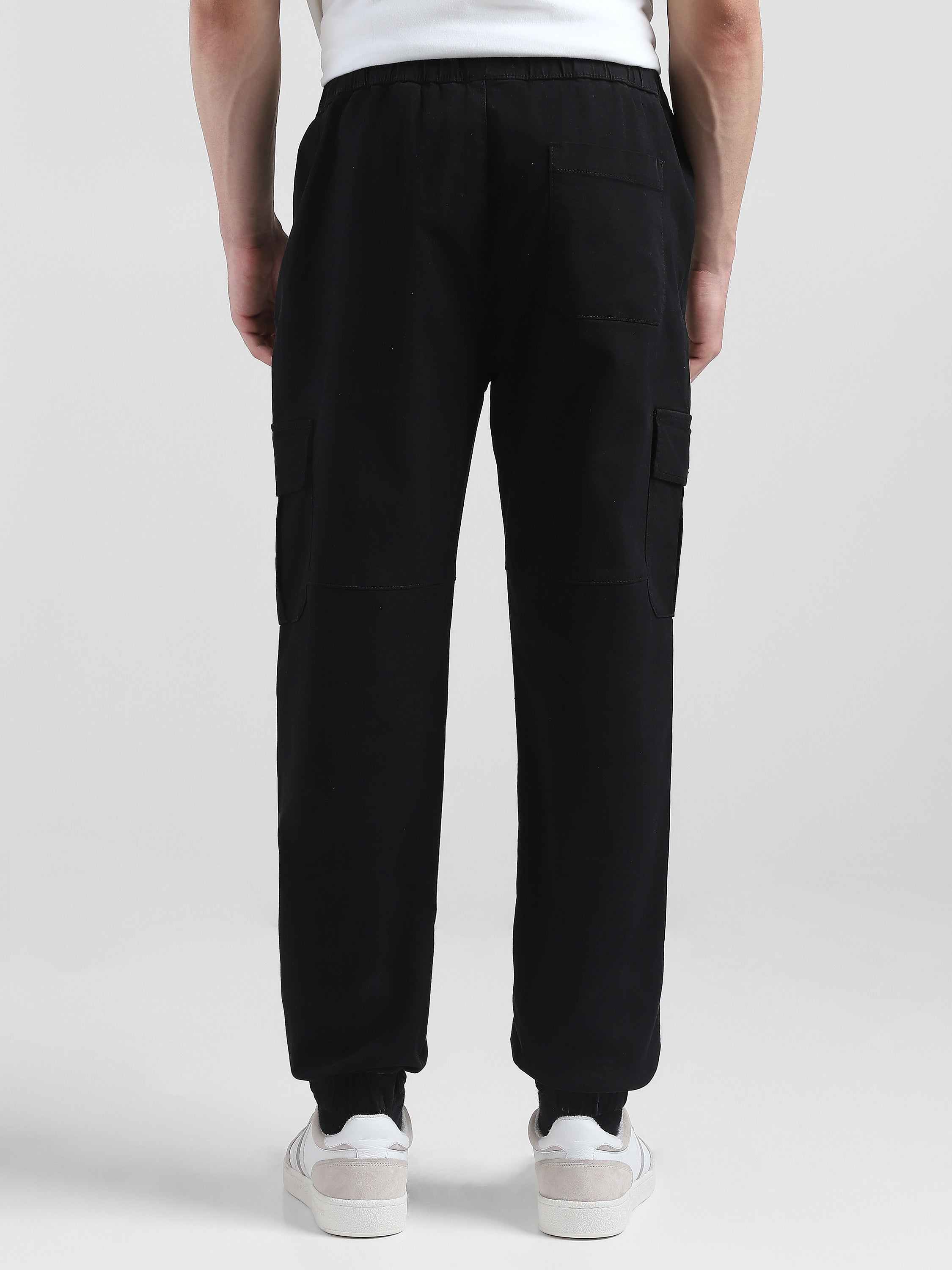 Men Black Mid Rise Cargo Pants