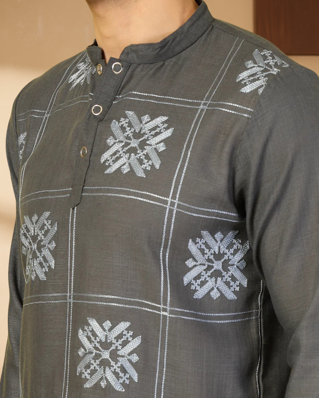 Men Grey Embroidered Kurta