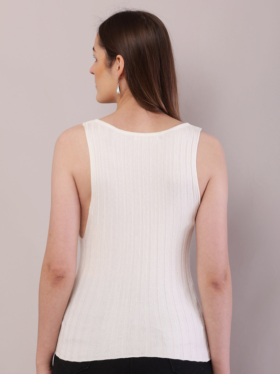 Women white viscose V-neck sleeveless crop top