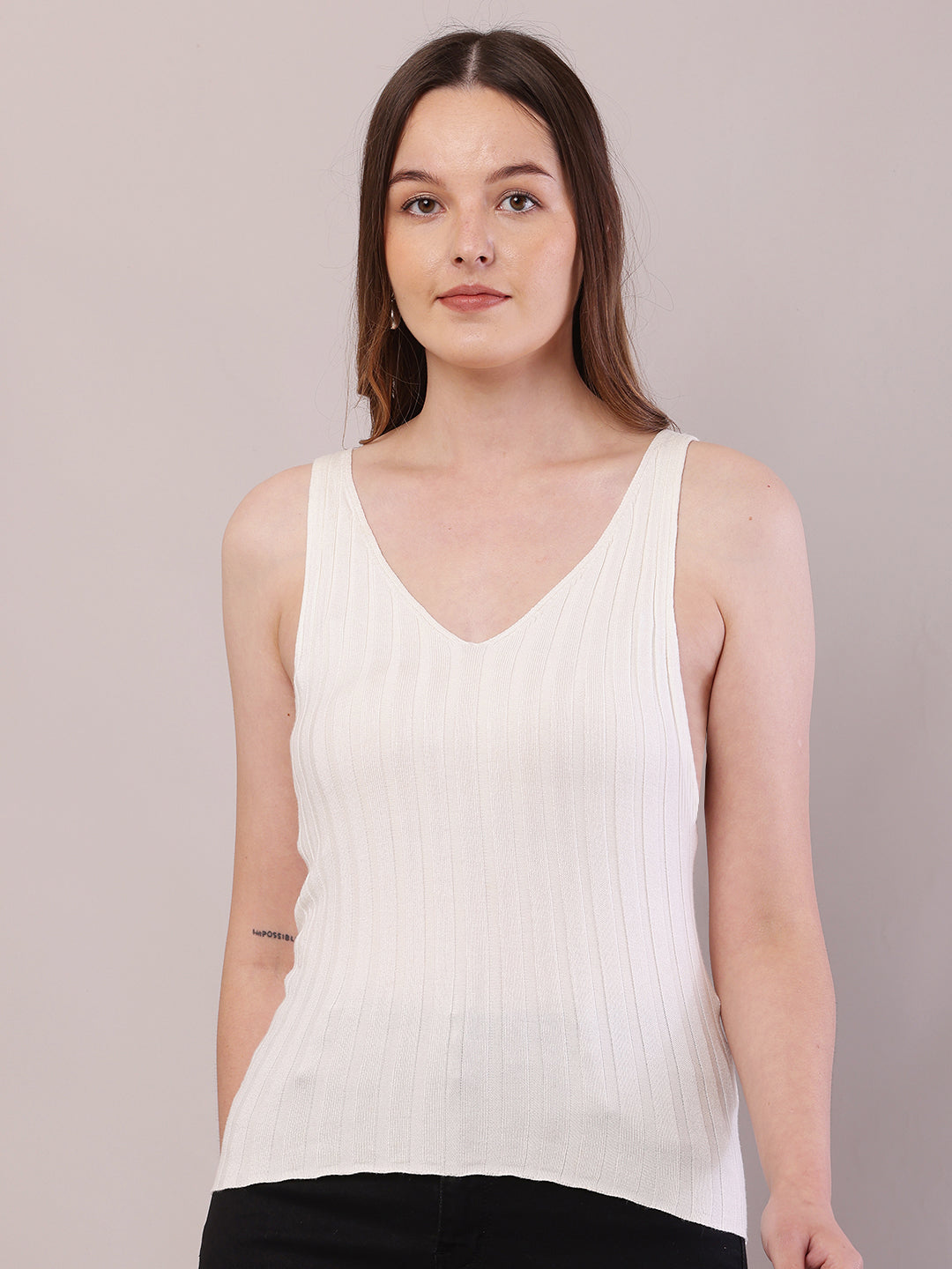 Women white viscose V-neck sleeveless crop top