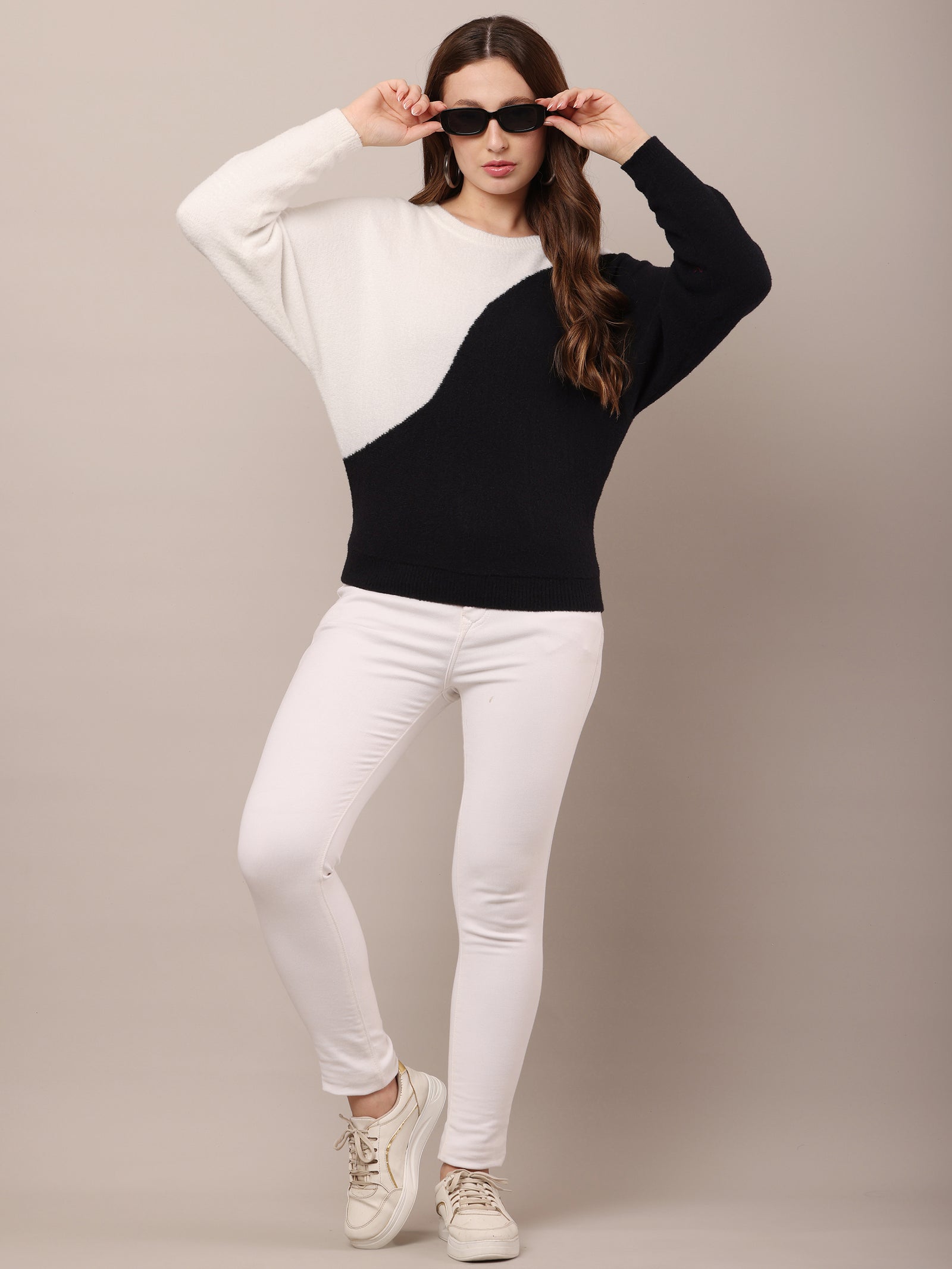 Women Nylon Colour blocked Sweater