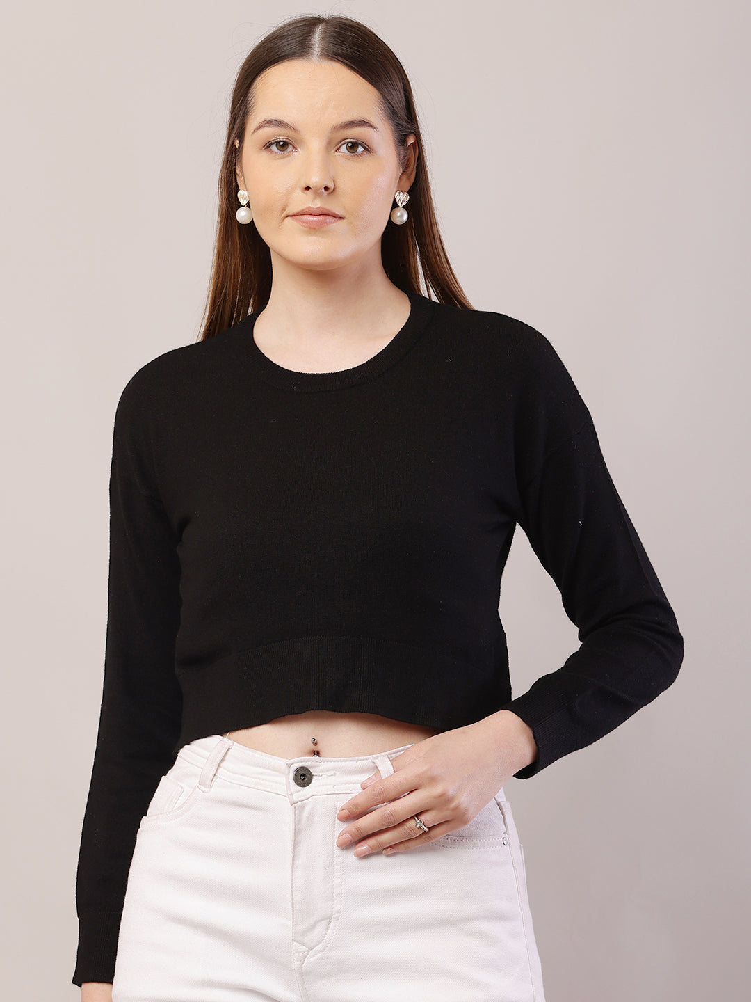 Women black viscose full sleeve round neck crop sweater