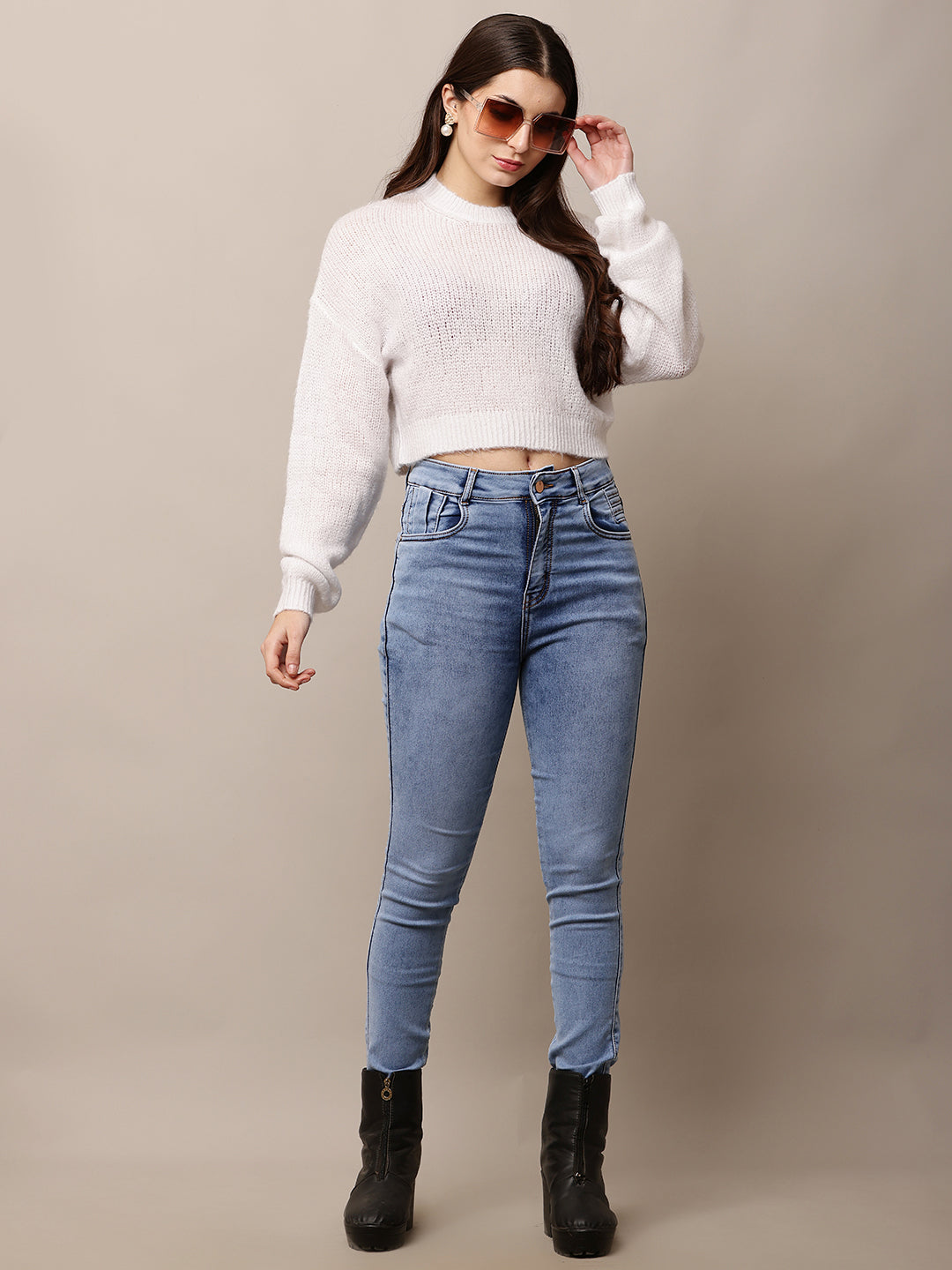 Women White Round Neck Full Sleeve Sweater