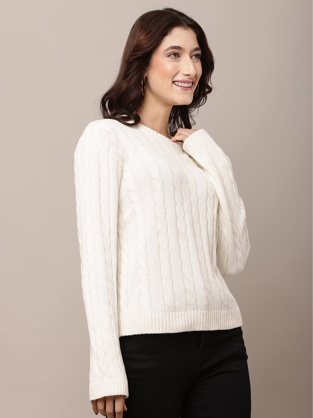 Women White Round Neck Full Sleeve Sweater