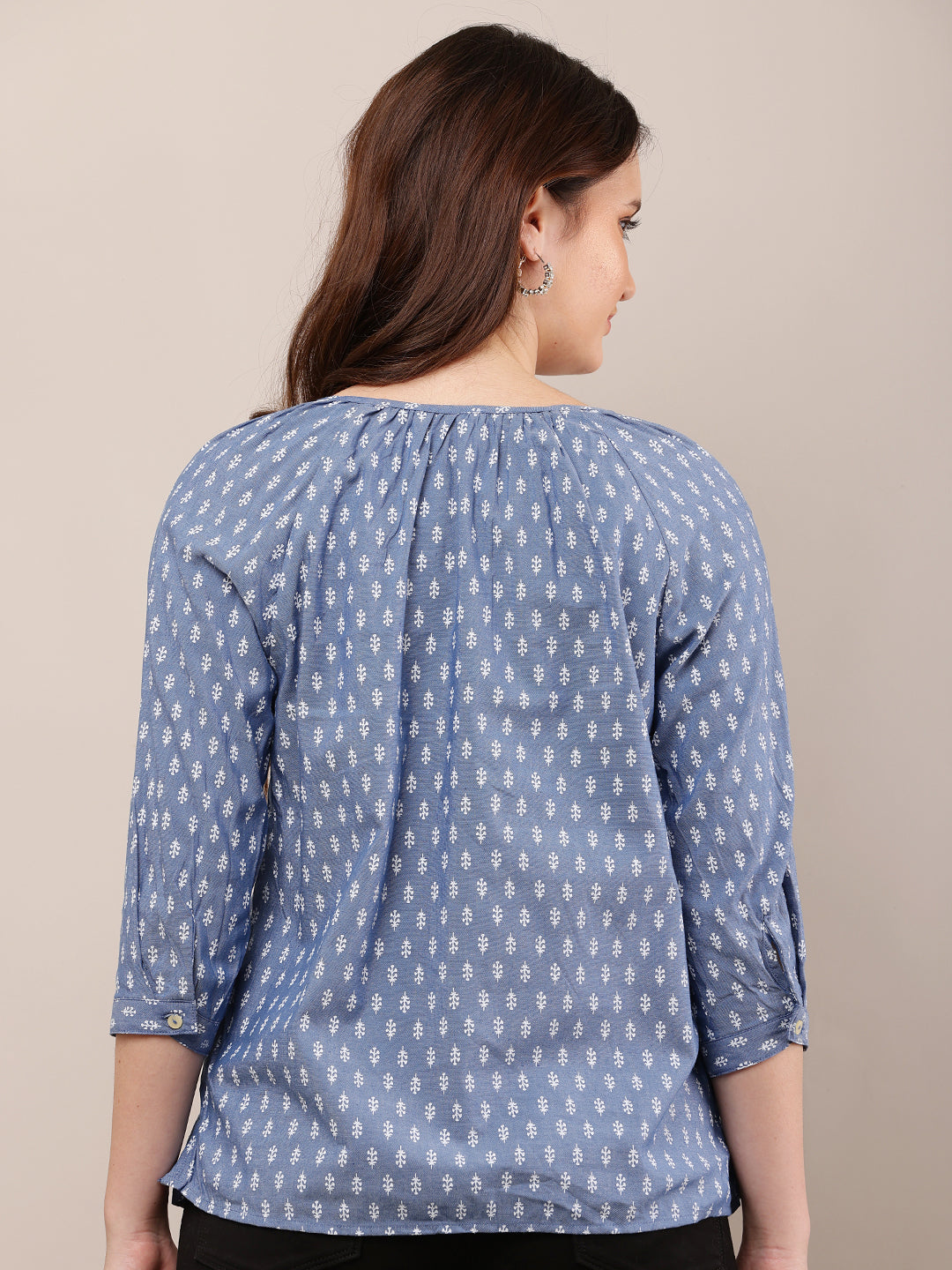 Women Blue Printed Top with 3/4th Sleeves