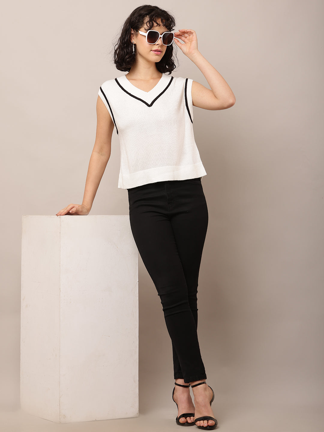 Women White V-Neck Cotton Sweater Vest