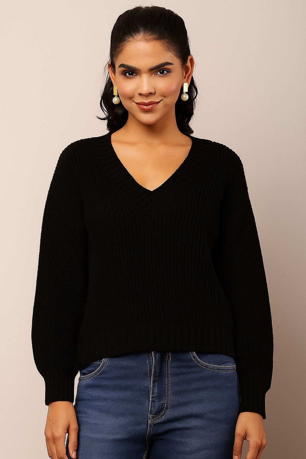 Women Black Full Sleeve Knitted Sweater
