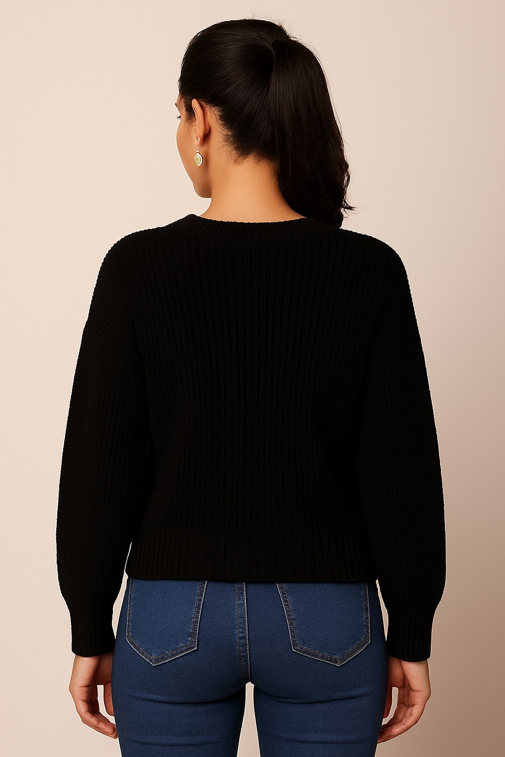Women Black Full Sleeve Knitted Sweater