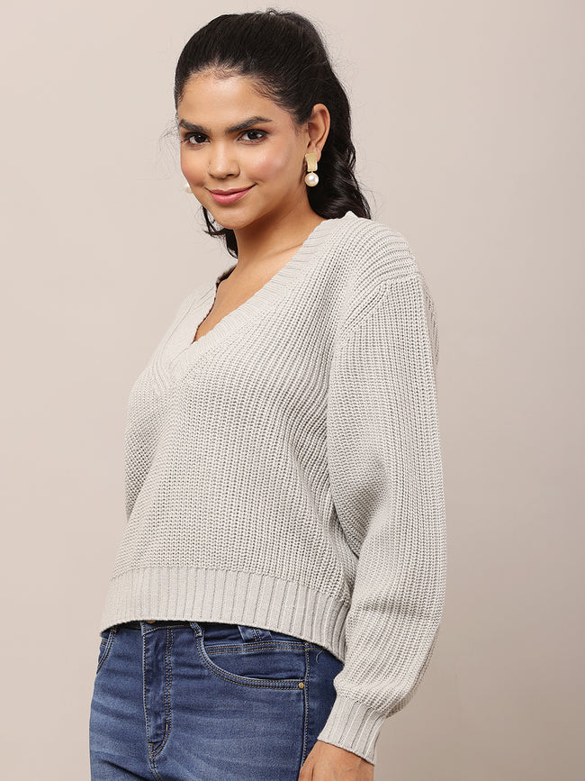 Women Grey V-Neck Knitted Acrylic Sweater