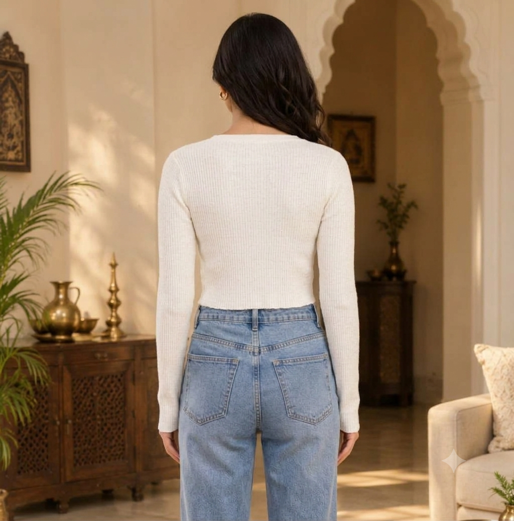 Women White  Cropped Sweater Top