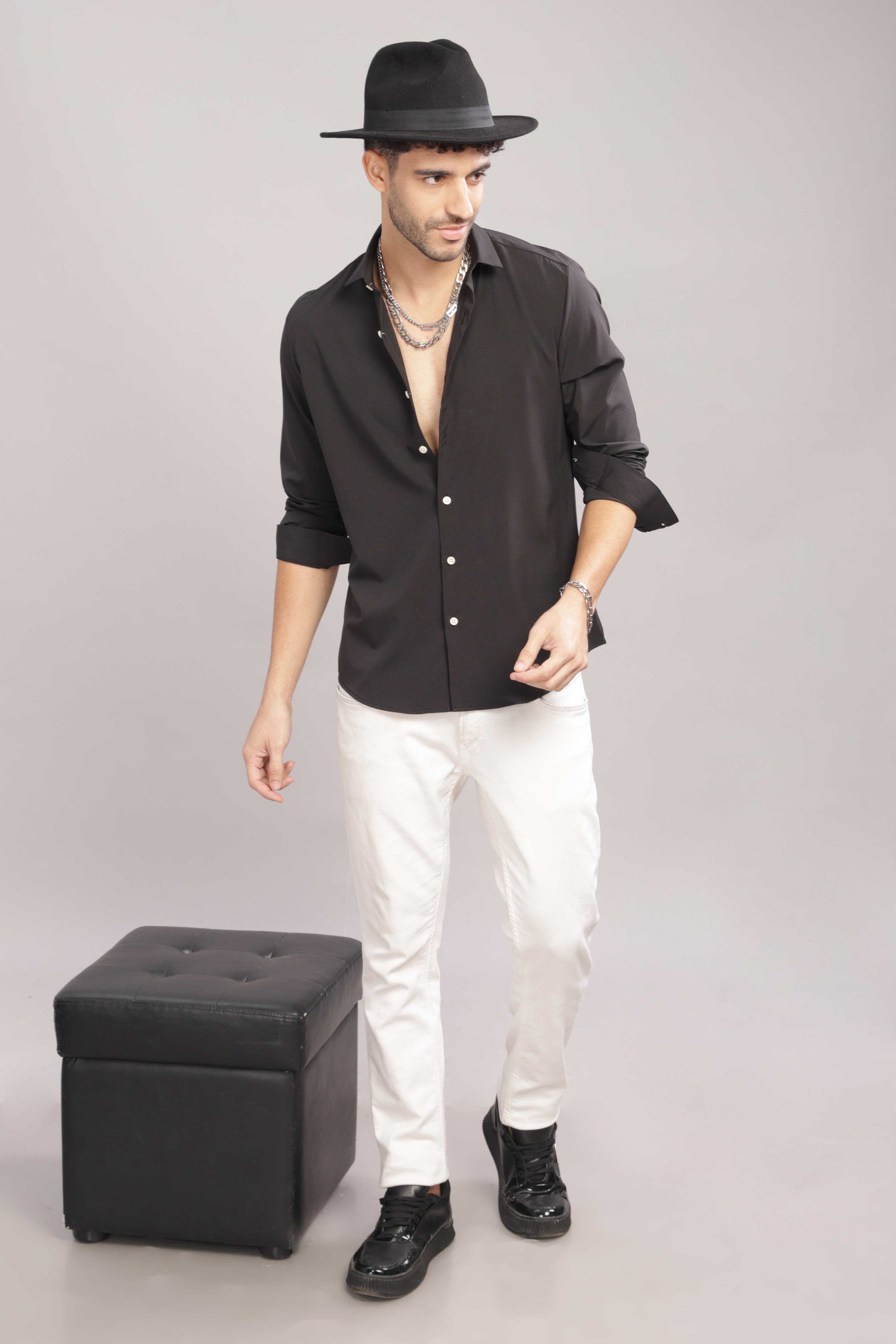Men Black Slim Fit Shirt