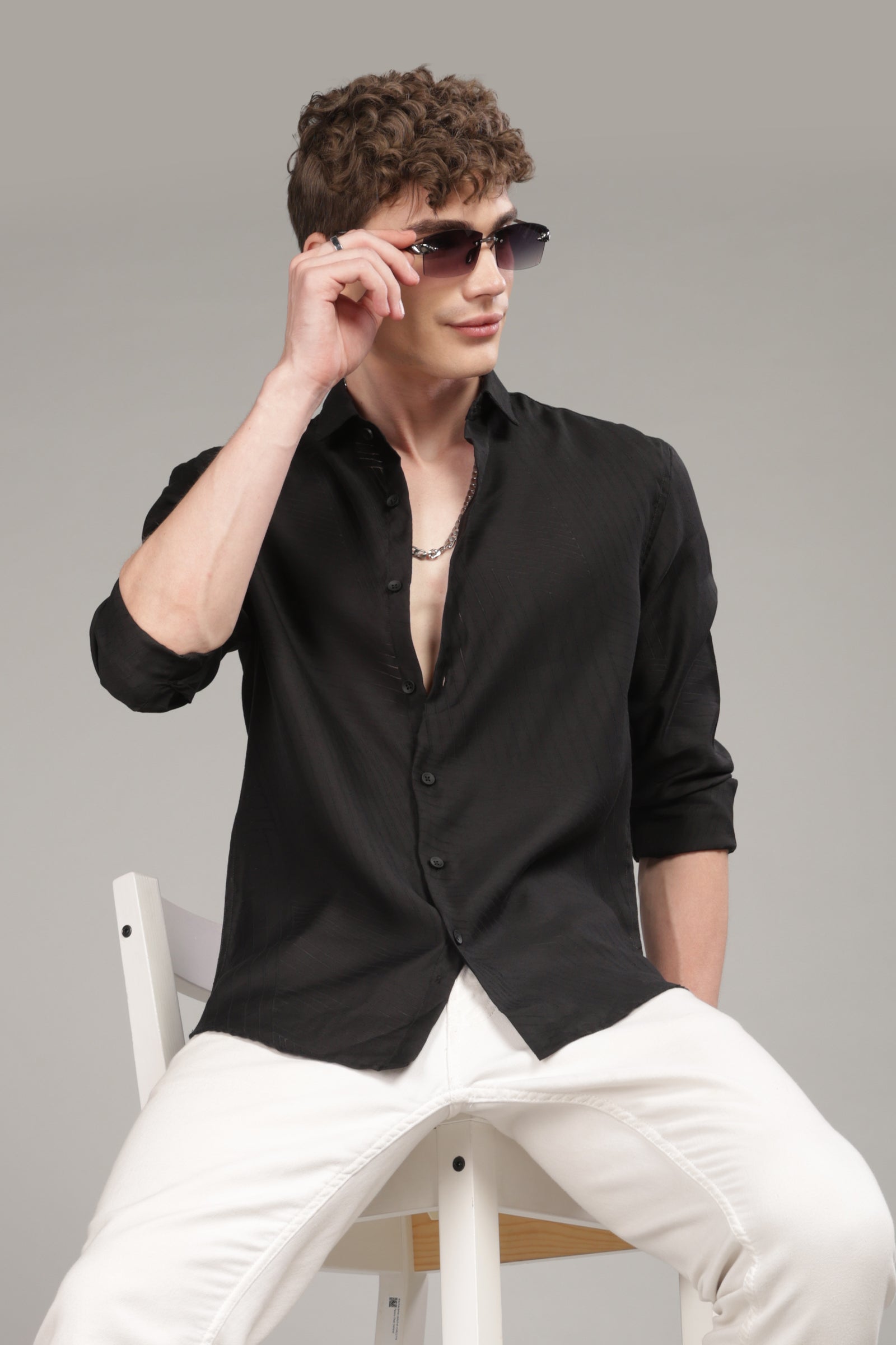 Men Black Slim Fit Shirt