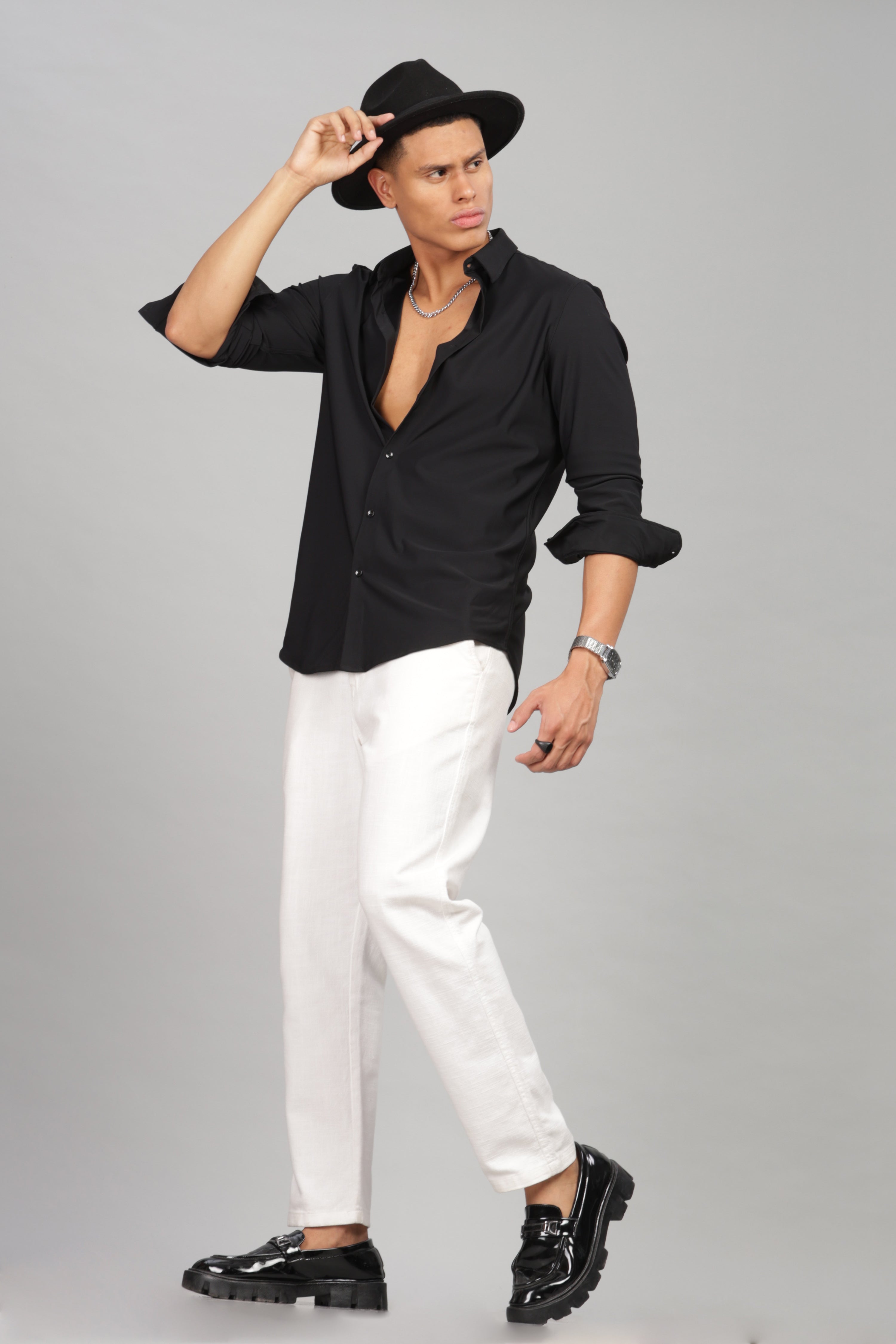 Men Black Slim Fit Shirt
