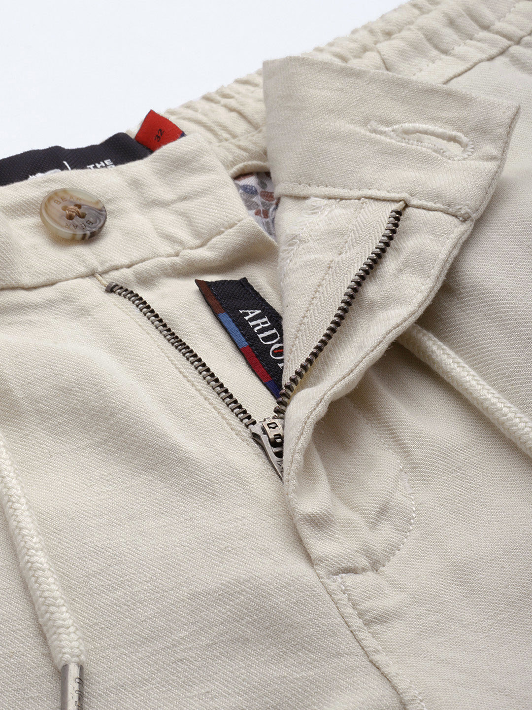 Men Ardor Edition Cream Tapered Fit Chinos Trousers