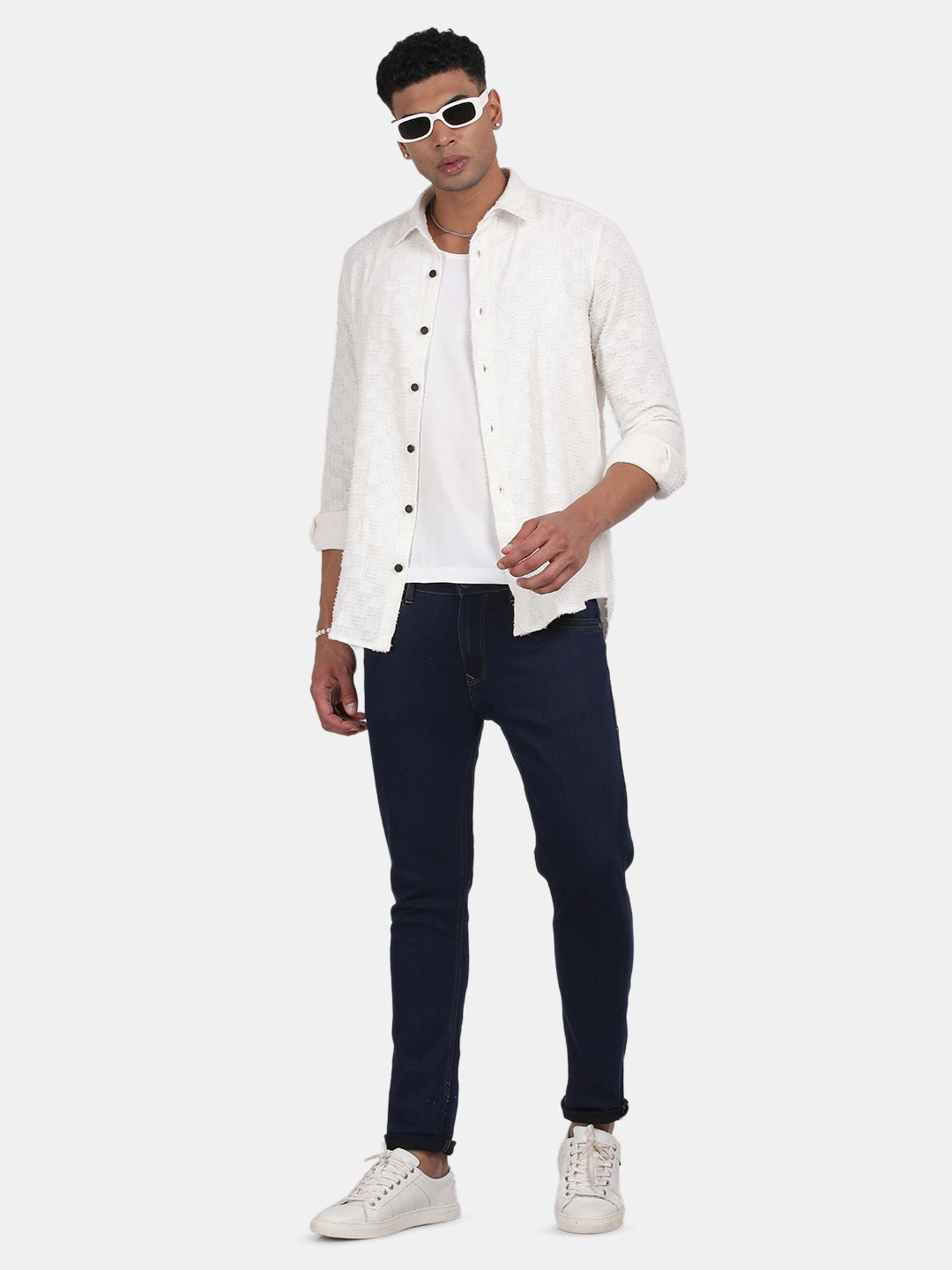 Men White Slim Fit Spread Collar Full Sleeve Casual Shirt