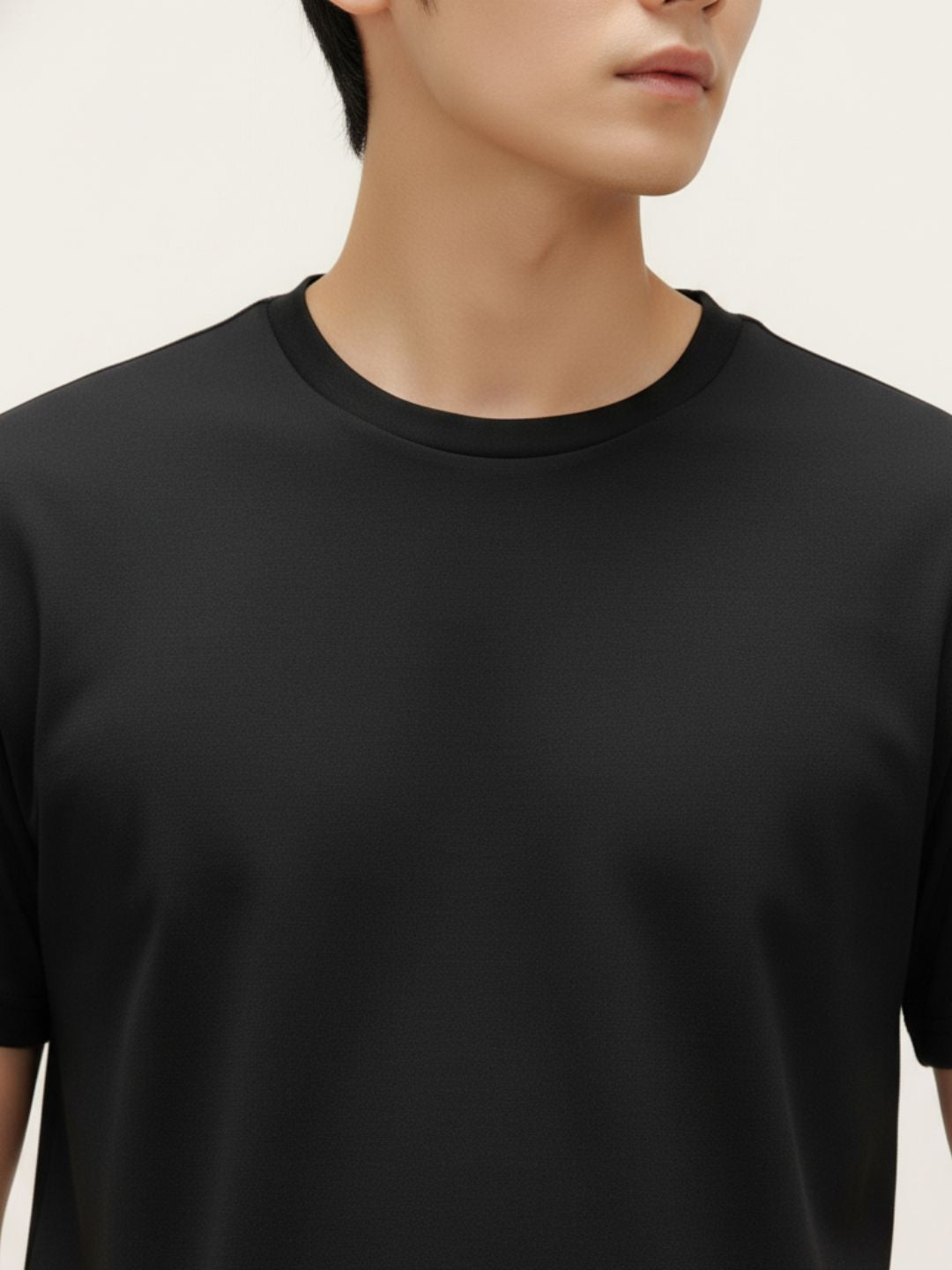 Men Black Solid Cotton T-shirt