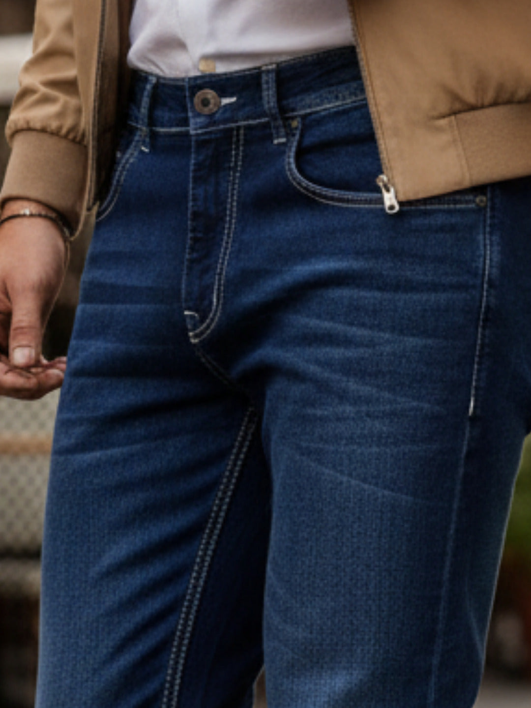 Men Navy Straight Fit Jeans