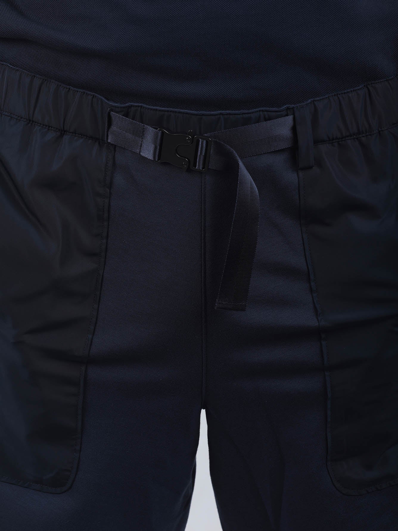 Men Gunmetal Buckle Shorts