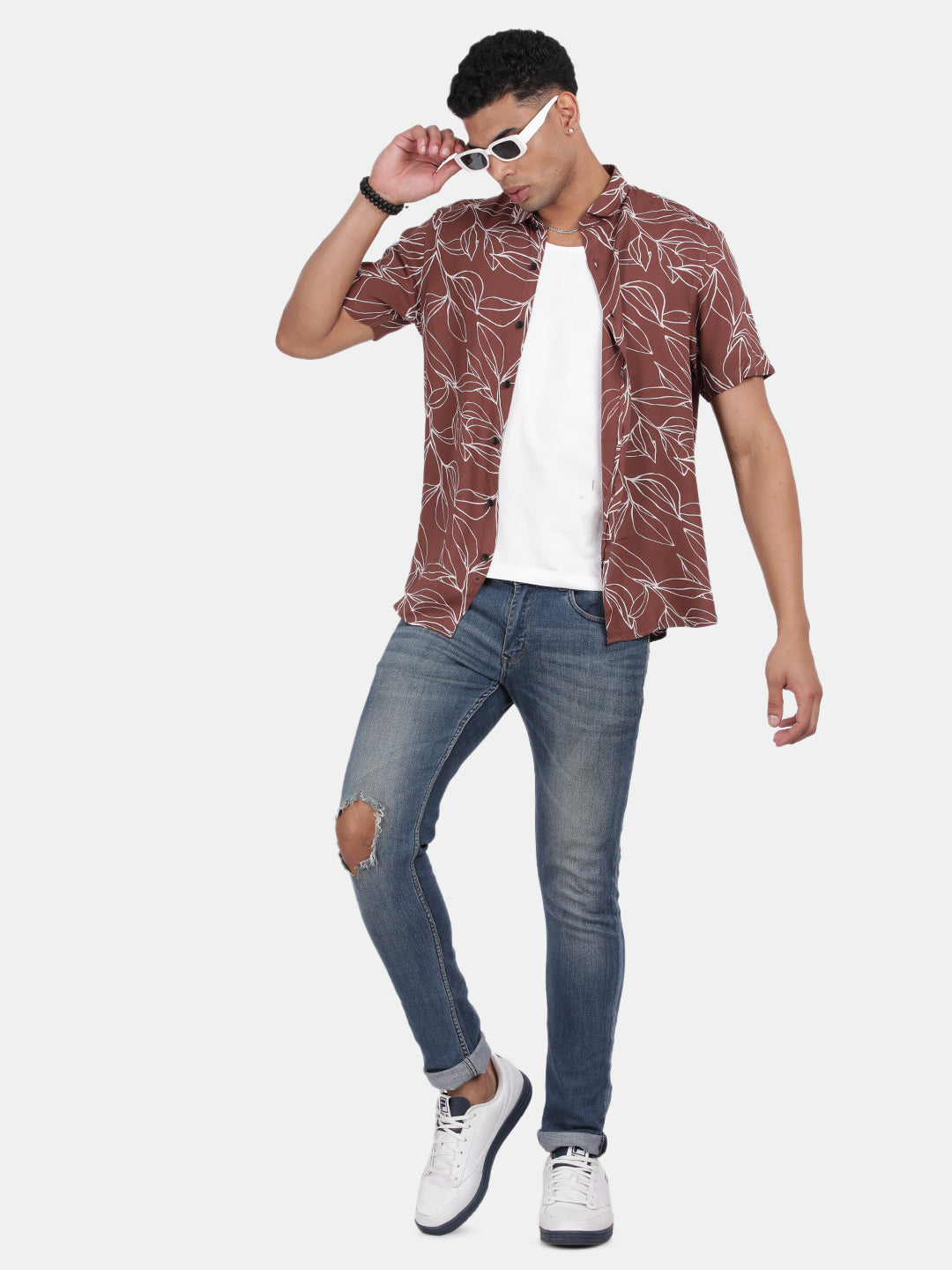 Men Brown Slim Fit Spread Collar Half Sleeve Casual Shirt