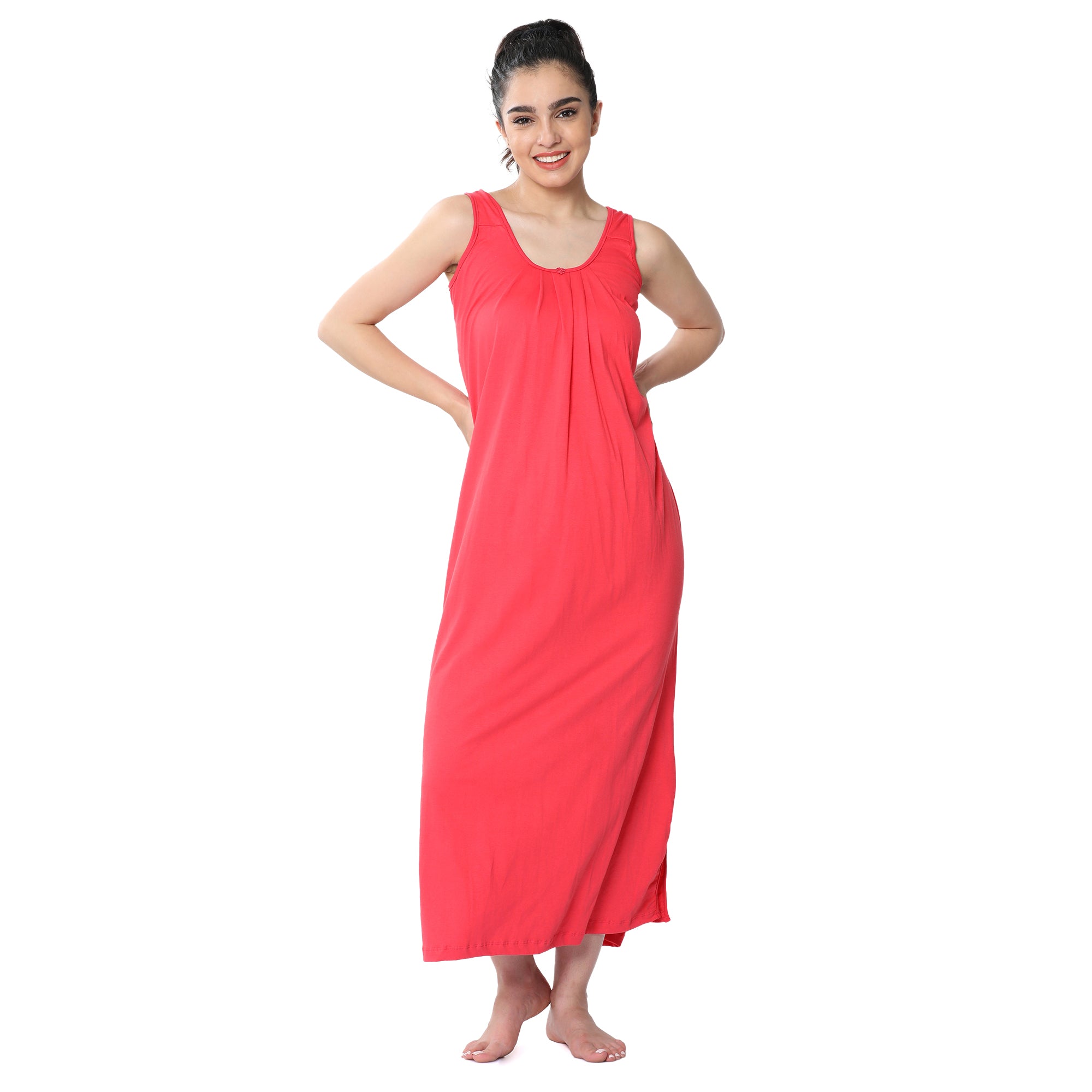 Relaxed Fit Scoop Neck Nighty Slip