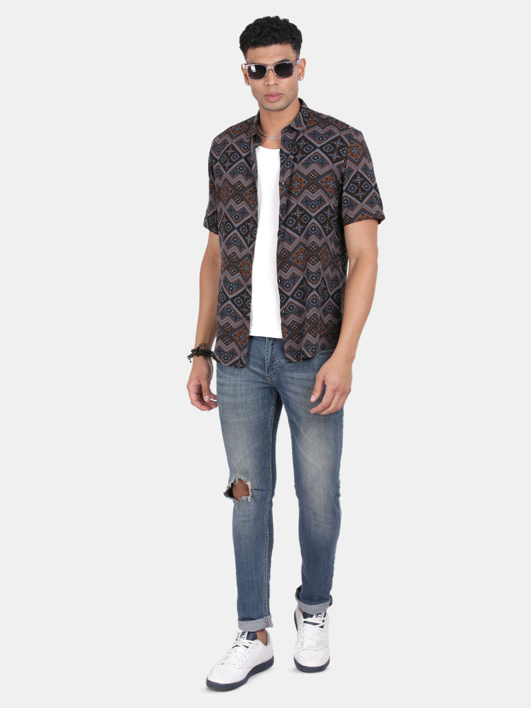 Men Grey Slim Fit Spread Collar Half Sleeve Casual Shirt