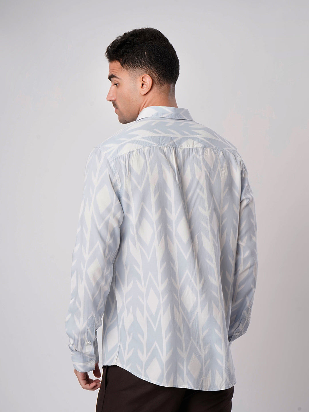 Men Blue and White Abstract printed Shirt