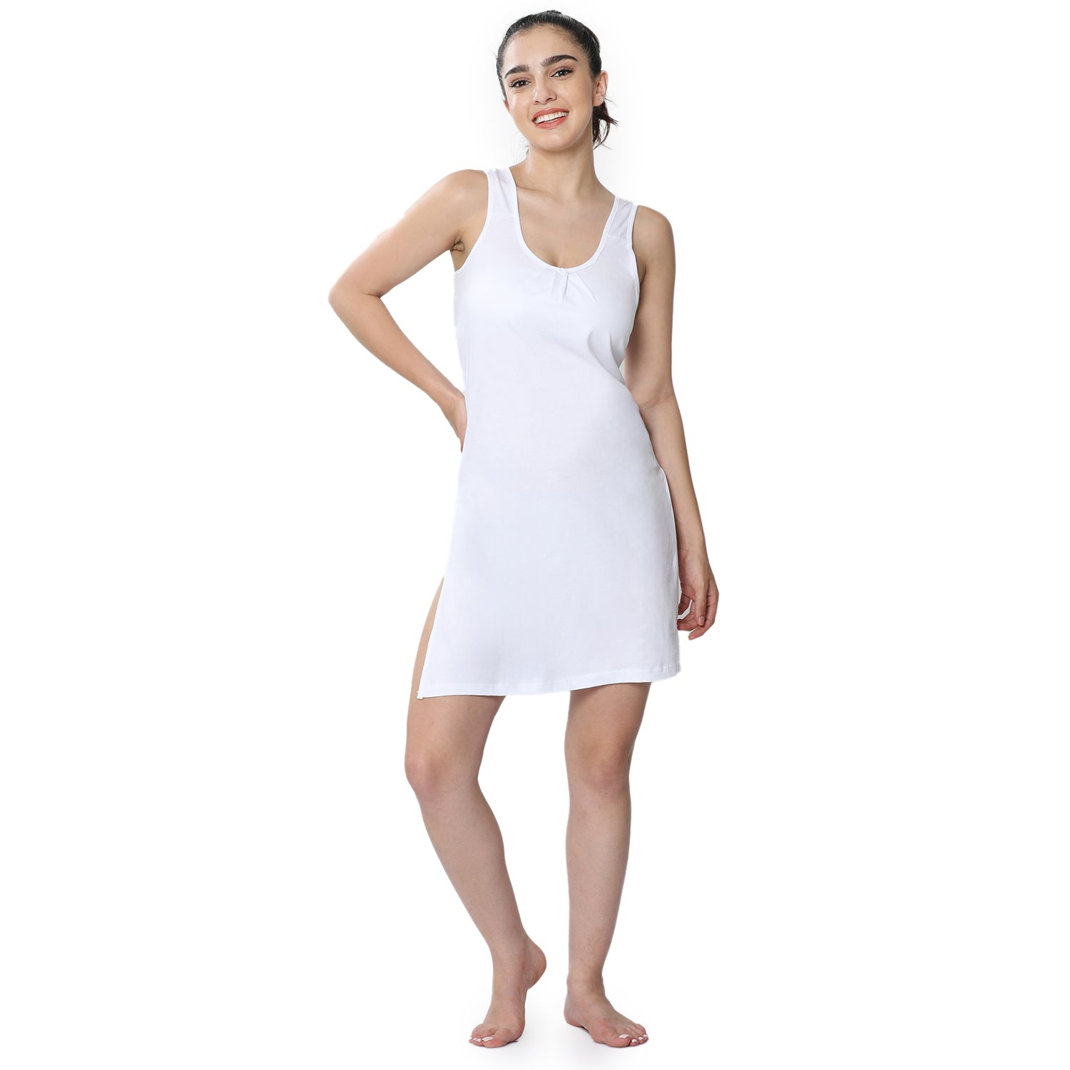 Relaxed Fit Scoop Neck Broad Shoulder Kurta Slip