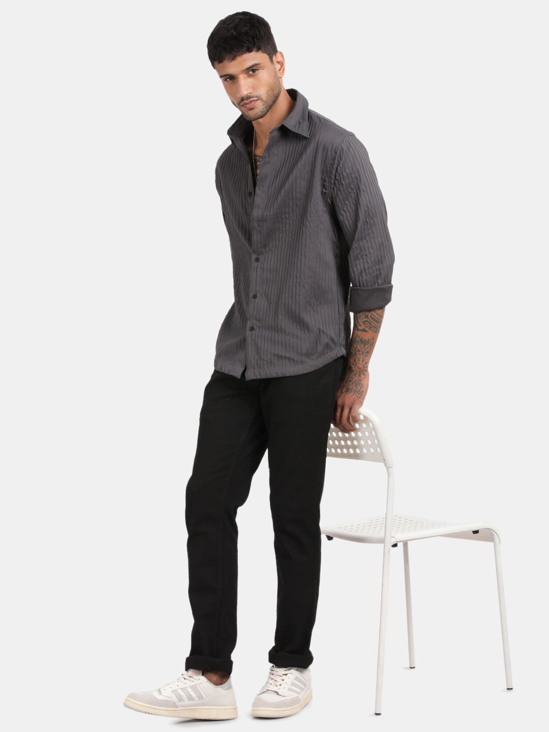 Men Dark Grey Slim Fit Spread Collar Full Sleeve Casual Shirt