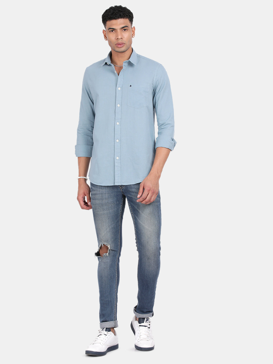 Men Light Blue Slim Fit Spread Collar Full Sleeve Casual Shirt