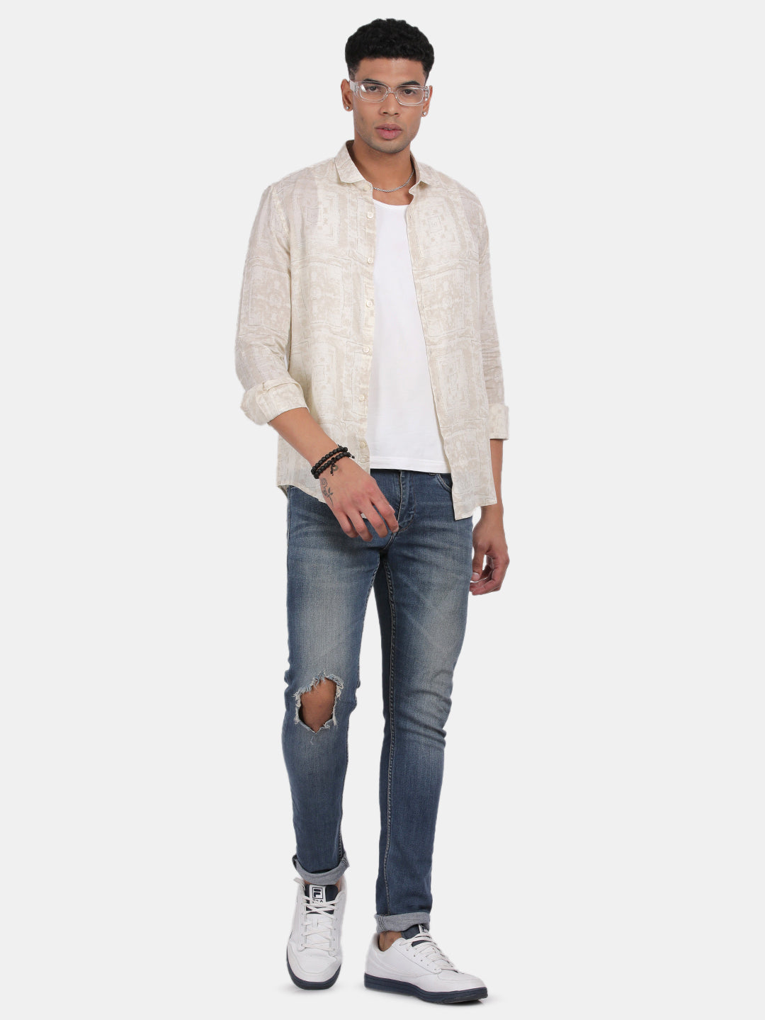 Men Cream Slim Fit Spread Collar Full Sleeve Casual Shirt