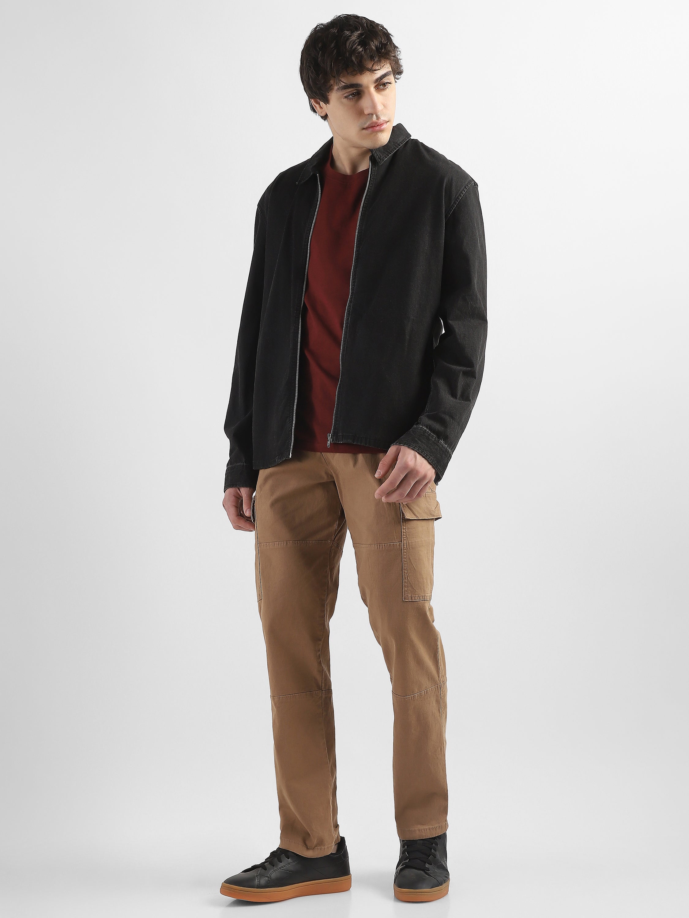 Men Khaki Comfort Cargo Pants with 6 Pockets