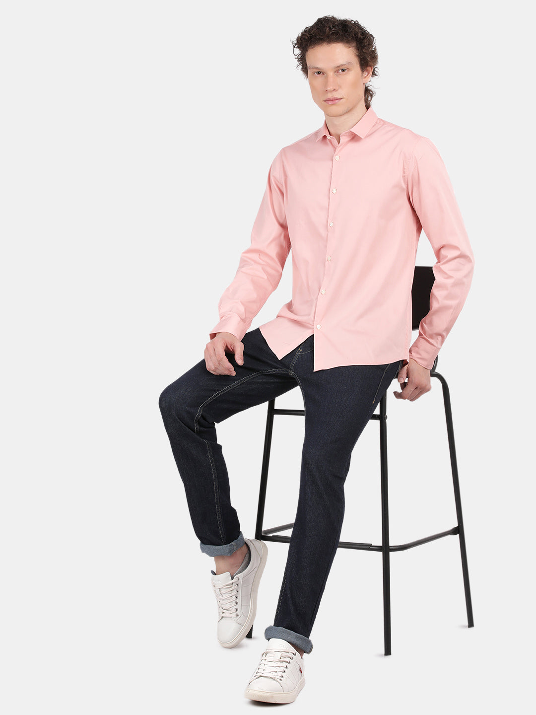 Men Coral Slim Fit Spread Collar Full Sleeve Casual Shirt